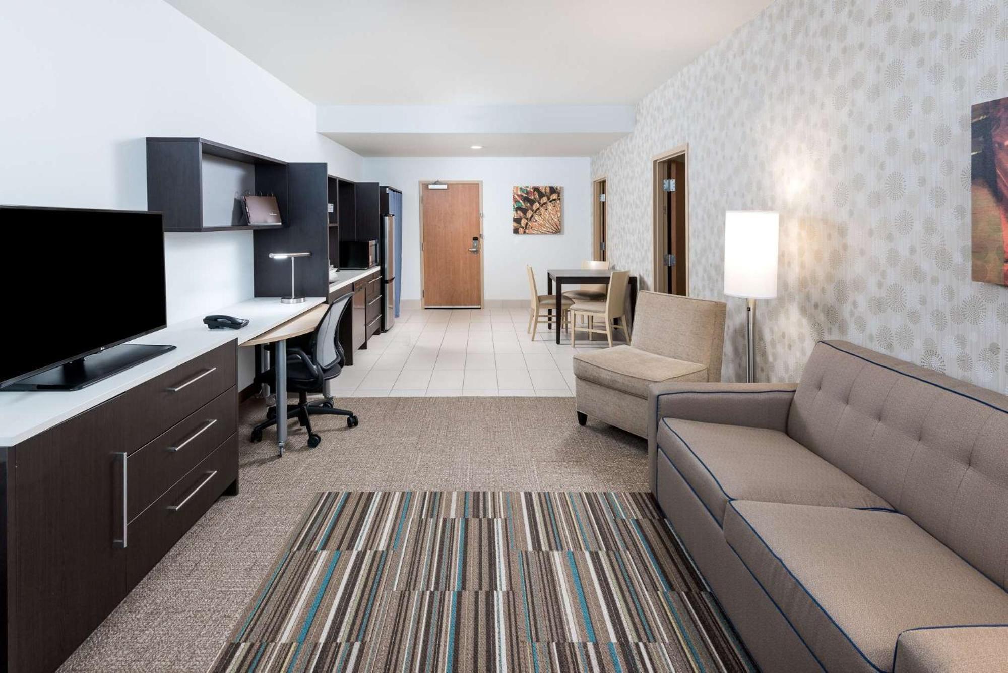 Home2 Suites By Hilton Ft. Lauderdale Airport-Cruise Port Дейния Бийч Екстериор снимка