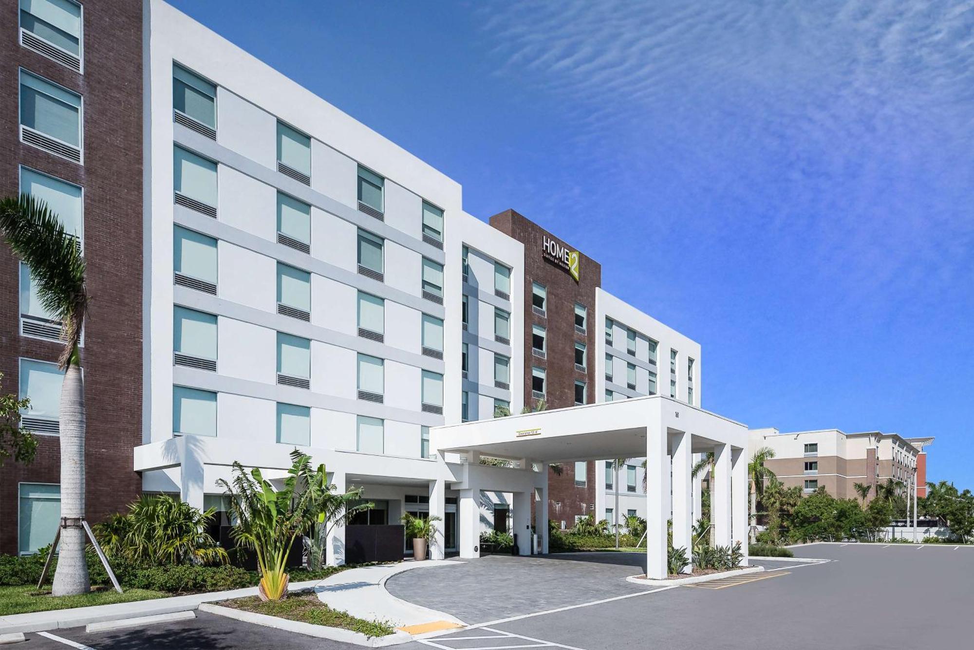 Home2 Suites By Hilton Ft. Lauderdale Airport-Cruise Port Дейния Бийч Екстериор снимка